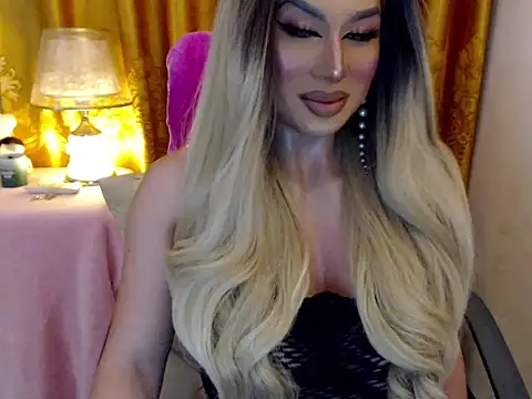 Snapshot of yourmistressofevil69 chatting on 06.08.26 yourmistressofevil69 online show from 06.08.26