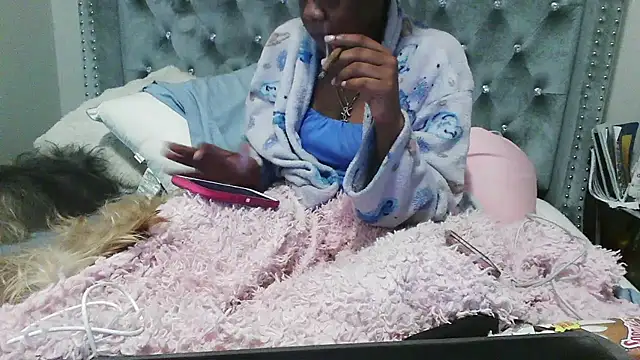 Beautifulkash online show from 11.29.25