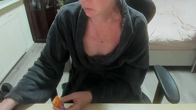 Snapshot of minoesje37 chatting on 03.14.26 minoesje37 online show from 03.14.26