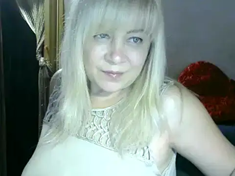 Snapshot of AgoniA7 chatting on 01.07.25 AgoniA7 online show from 01.07.25