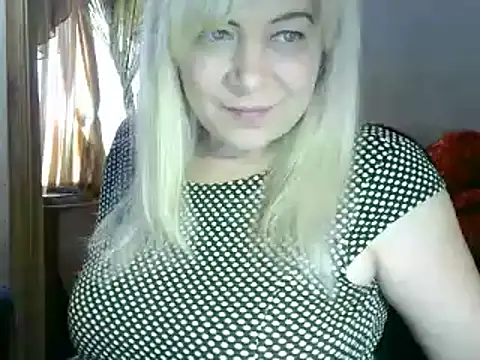 Snapshot of AgoniA7 chatting on 03.15.25 AgoniA7 online show from 03.15.25