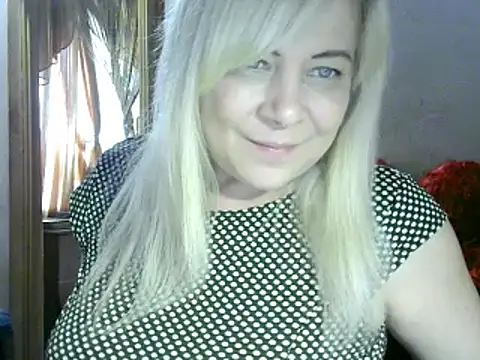 Snapshot of AgoniA7 chatting on 03.16.25 AgoniA7 online show from 03.16.25