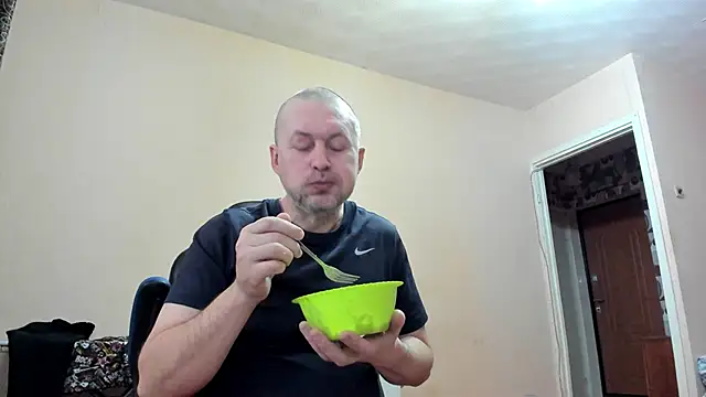 SanFrantsisko online show from 11.10.25