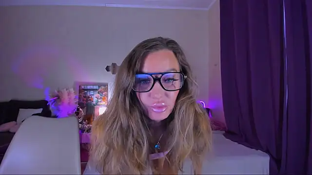 EmmaAbramson online show from 07.21.26