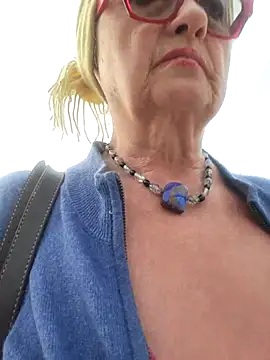 MucMilf59 online show from 04.30.26