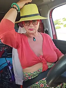 MucMilf59 online show from 07.09.26