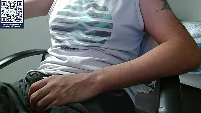 Snapshot of pudding24 chatting on 12.18.25 pudding24 online show from 12.18.25