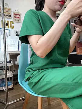 Snapshot of Meilian2021 chatting on 03.11.26 Meilian2021 online show from 03.11.26