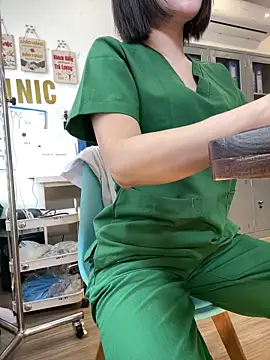 Snapshot of Meilian2021 chatting on 03.13.26 Meilian2021 online show from 03.13.26