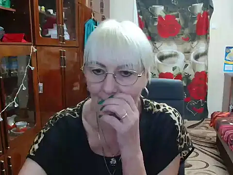 JenaCheim online show from 12.28.24