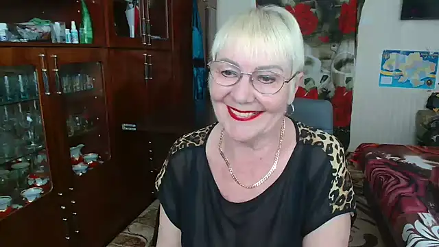 JenaCheim online show from 04.13.26