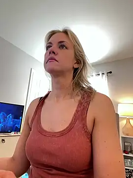 Kay Cakes online show from 01.24.25