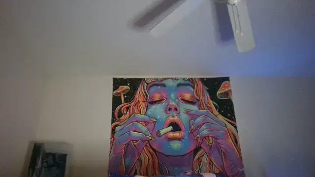 Snapshot of EnticingAaliyah chatting on 11.20.25 EnticingAaliyah online show from 11.20.25