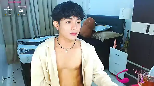 Snapshot of WildestTwink chatting on 02.27.26 WildestTwink online show from 02.27.26