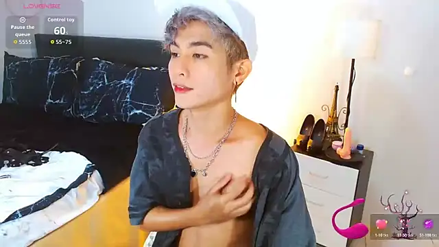 WildestTwink online show from 04.23.26