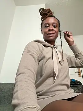 queenGypsy24 online show from 01.11.26