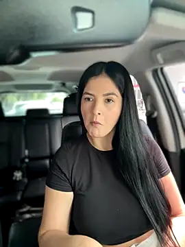 Snapshot of Carolina_Novoa chatting on 11.04.25 Carolina Novoa online show from 11.04.25