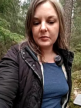 Snapshot of SwedishJennifer chatting on 03.16.26 SwedishJennifer online show from 03.16.26