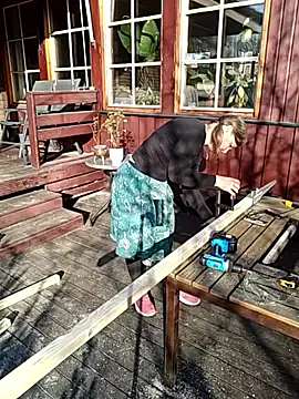 Snapshot of SwedishJennifer chatting on 04.12.26 SwedishJennifer online show from 04.12.26