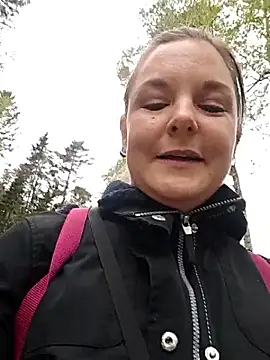 SwedishJennifer online show from 05.19.26