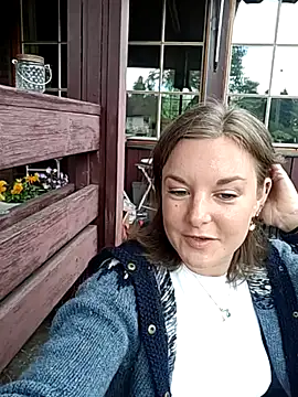 SwedishJennifer online show from 06.10.26