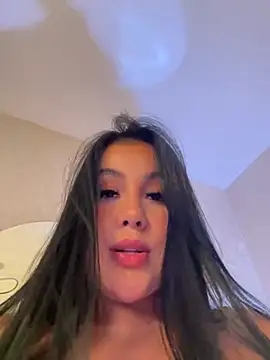 adrianalobo online show from 02.11.25