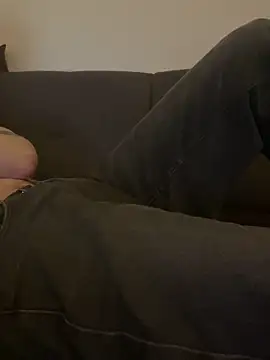 LionBoy1976 online show from 01.16.25