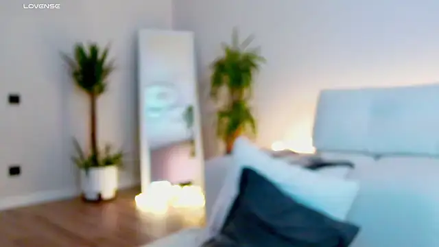 Sinful Eyes online show from 02.16.26