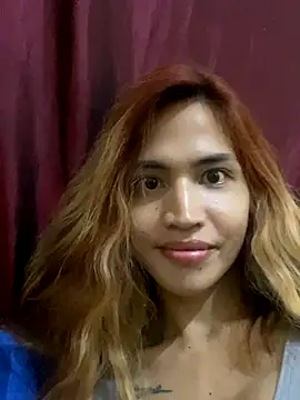 Snapshot of _FoxyFlair chatting on 10.13.25 FoxyFlair online show from 10.13.25