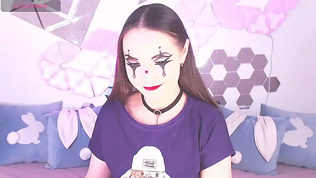 Snapshot of LexiKiss chatting on 12.24.24 LexiKiss online show from 12.24.24