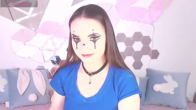 Snapshot of LexiKiss chatting on 01.07.25 LexiKiss online show from 01.07.25