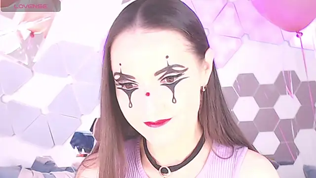 Snapshot of LexiKiss chatting on 01.15.25 LexiKiss online show from 01.15.25