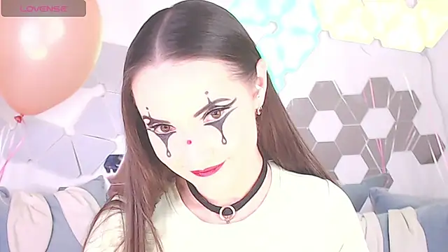 Snapshot of LexiKiss chatting on 01.17.25 LexiKiss online show from 01.17.25