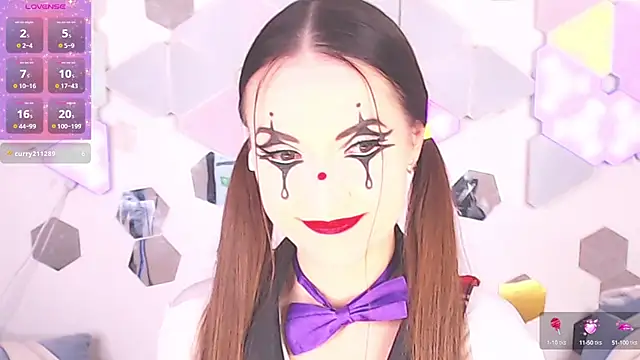 Snapshot of LexiKiss chatting on 09.26.25 LexiKiss online show from 09.26.25