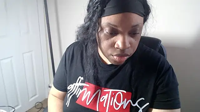 Sexymona1218 online show from 05.31.26