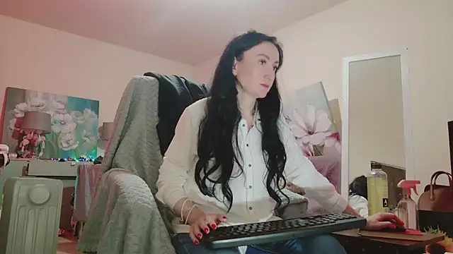 lara heaven online show from 02.08.26