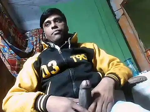 Snapshot of desiboy1101 chatting on 02.12.25 desiboy1101 online show from 02.12.25