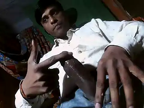 Snapshot of desiboy1101 chatting on 02.20.25 desiboy1101 online show from 02.20.25