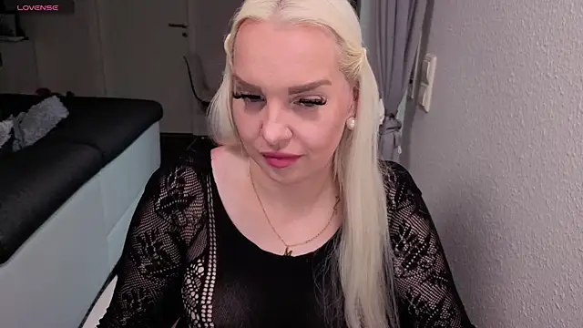 MIA-XXX online show from 06.09.26