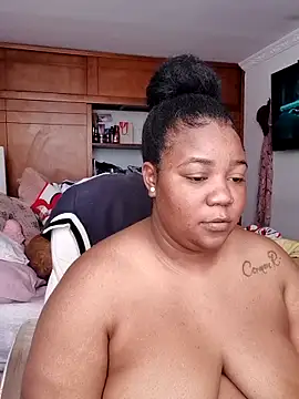 Snapshot of Daddys_girl1 chatting on 10.05.25 Daddys girl1 online show from 10.05.25