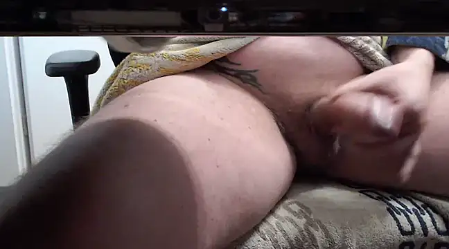 Snapshot of lover-76 chatting on 03.14.25 lover-76 online show from 03.14.25