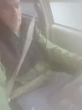 Snapshot of Biknight chatting on 12.09.24 Biknight online show from 12.09.24