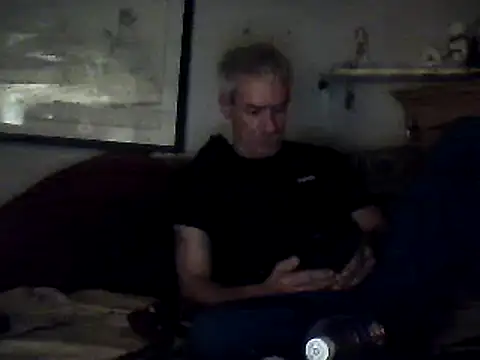 Snapshot of Biknight chatting on 02.08.25 Biknight online show from 02.08.25