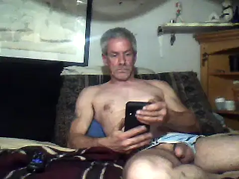 Snapshot of Biknight chatting on 02.10.25 Biknight online show from 02.10.25