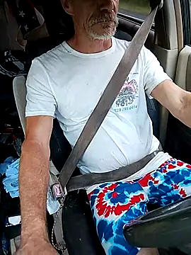 Snapshot of Biknight chatting on 09.25.25 Biknight online show from 09.25.25