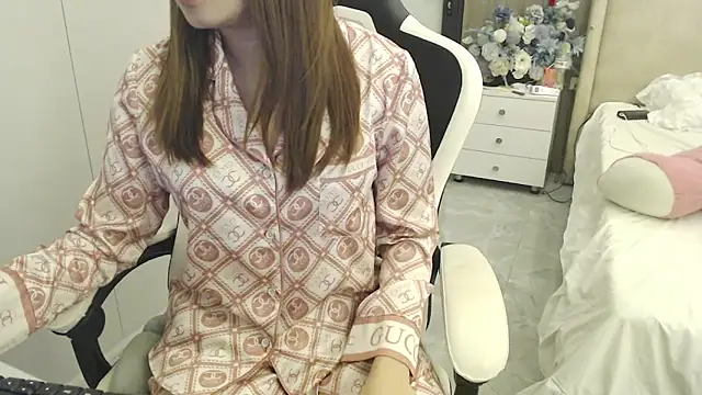 Hanako love online show from 02.13.25