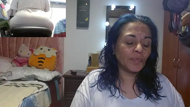 zoe hotxxx online show from 07.13.26