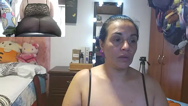 zoe hotxxx online show from 07.22.26