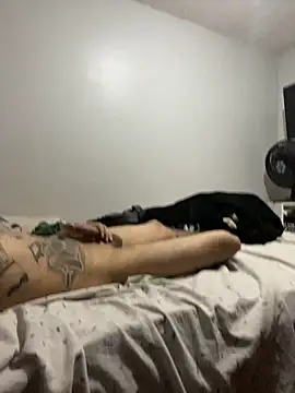 Snapshot of RenanDlc chatting on 02.25.26 RenanDlc online show from 02.25.26