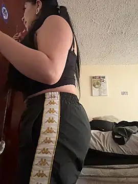 emilyjohanson online show from 05.03.26